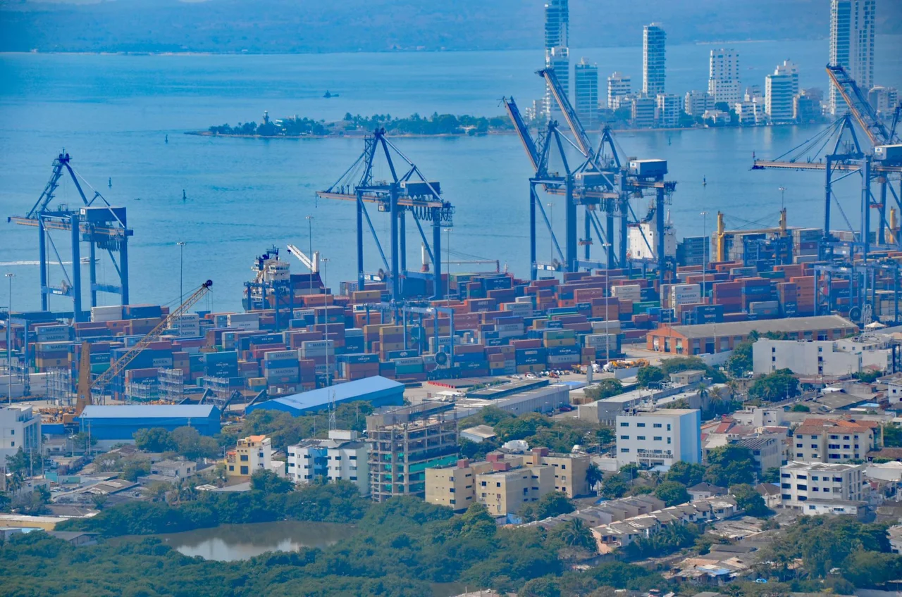 Vista portuaria de Cartagena desde La Popa, enero de 2016.